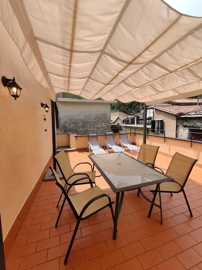 Modern Flat With Panoramic Terrace In Zuccarello公寓 外观 照片